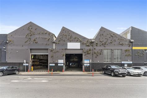 Knauf Rozelle opening hours 32A Robert St .